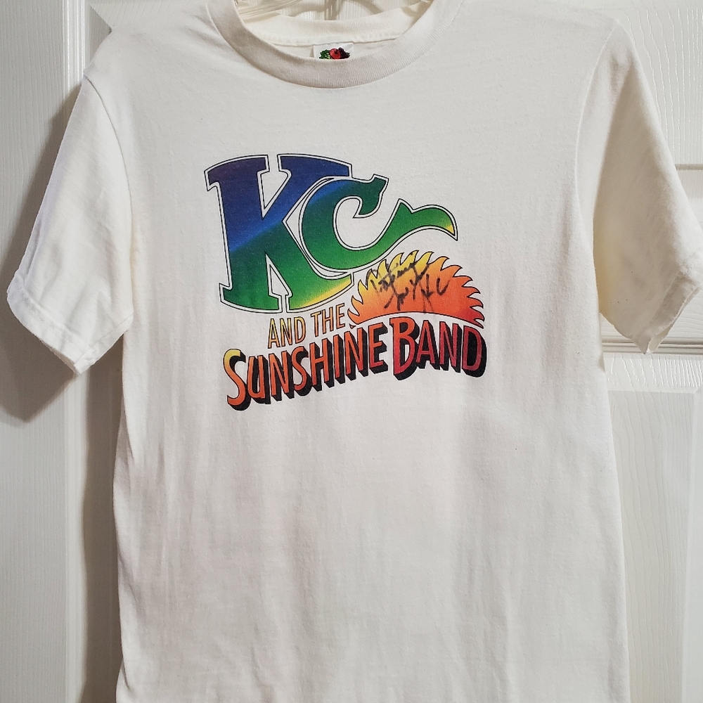 KC & the Sunshine Band Autographed T shirt